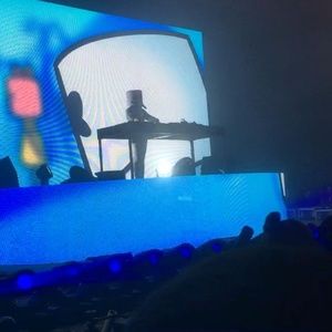 Meet your Posher, Johnny